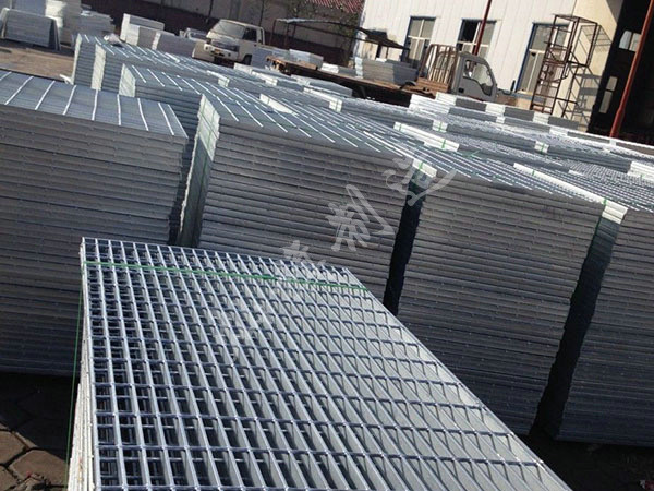 銀川污水廠鋼格柵板案例圖片2